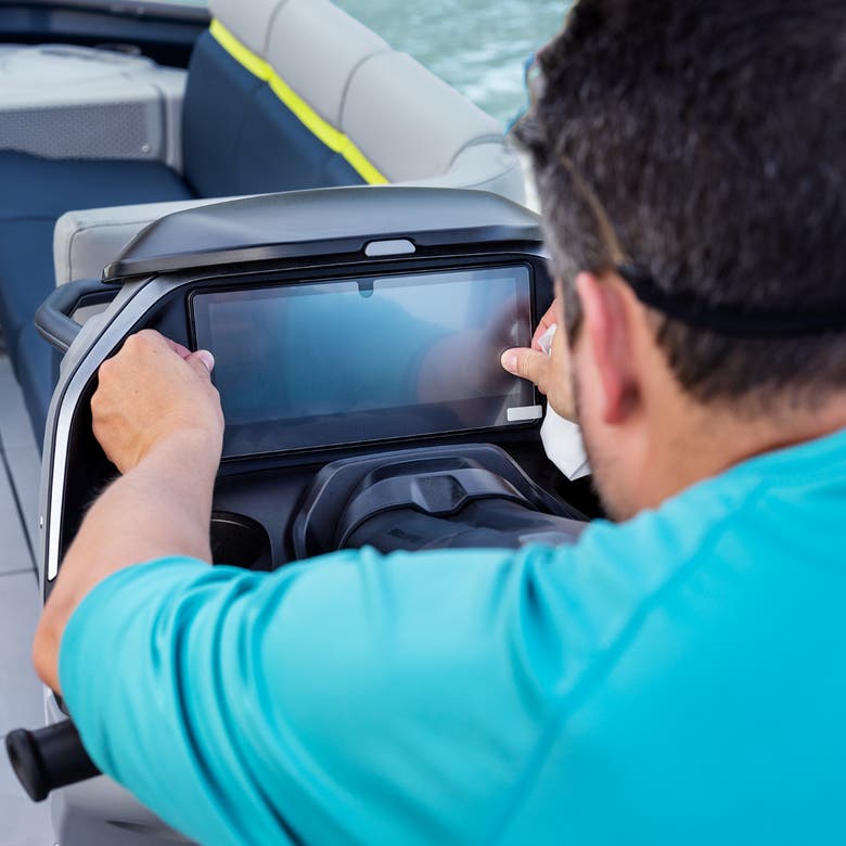 Can-Am 10.25'' Color Touchscreen Protector | Canyon - Image 2