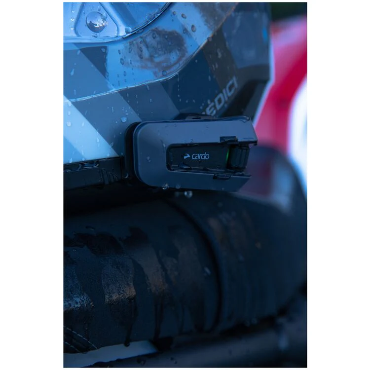 Cardo Packtalk Edge Communication System - Image 6