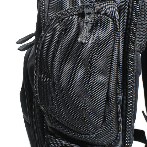 Dainese D-Gambit Backpack - Image 5