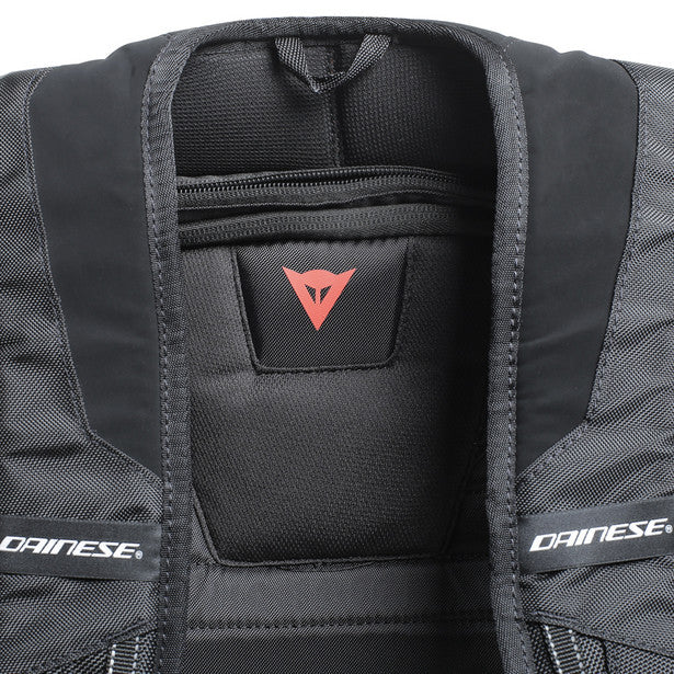 Dainese D-Mach Backpack - Image 9