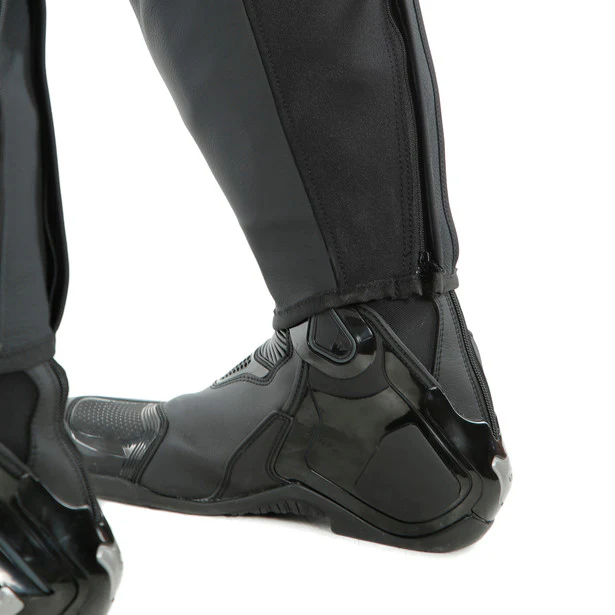 Dainese Pony 3 Airflow Leather Pants - Image 11