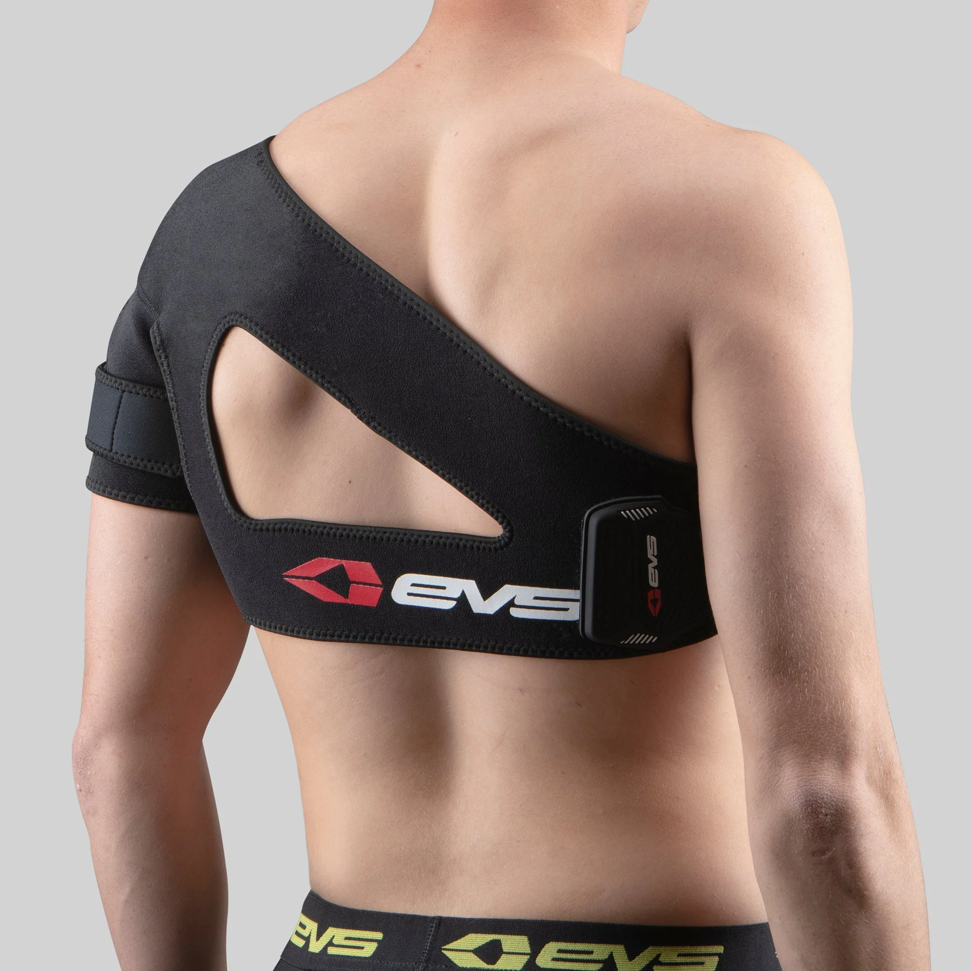 EVS SB02 Shoulder Support - Image 3