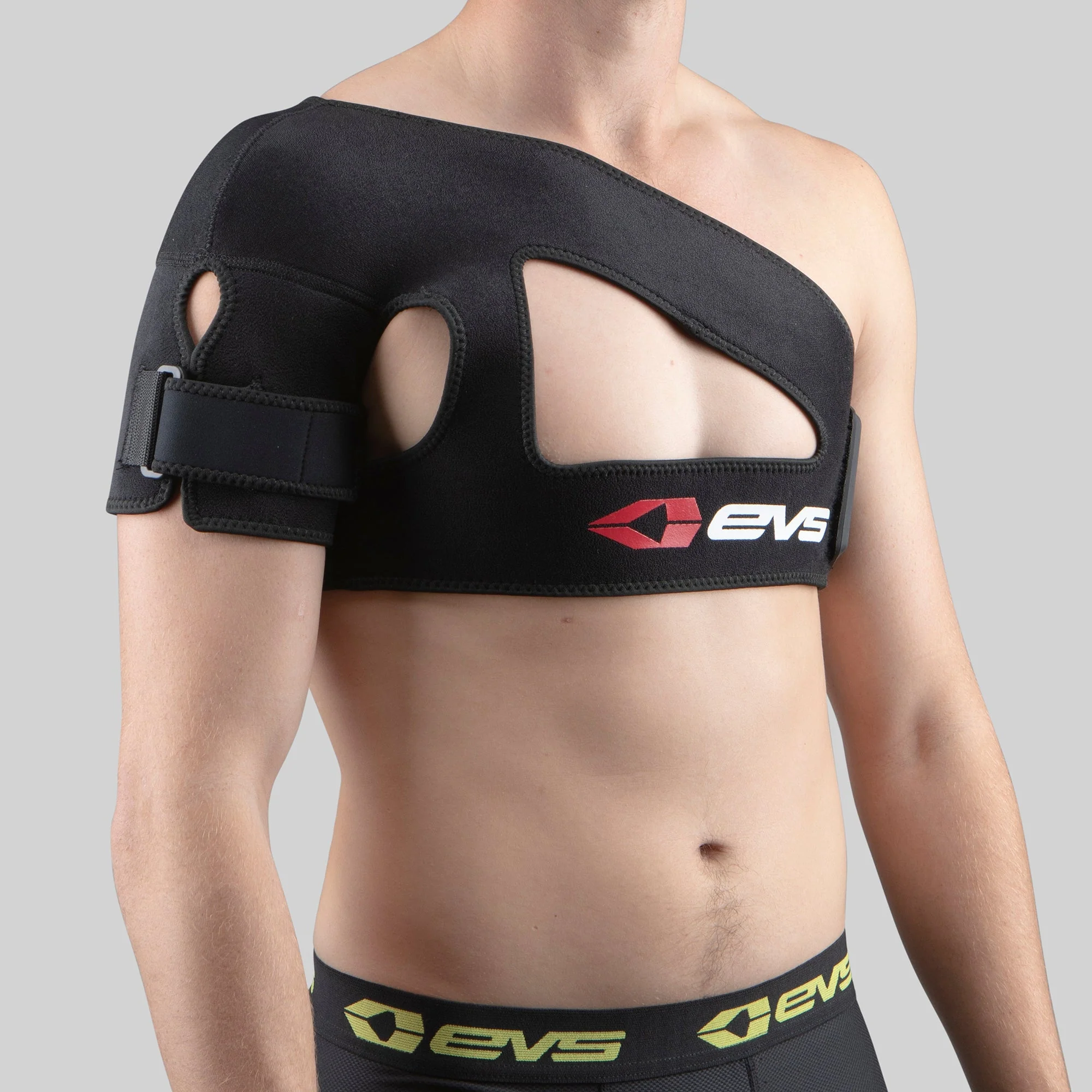 EVS SB02 Shoulder Support - Image 4