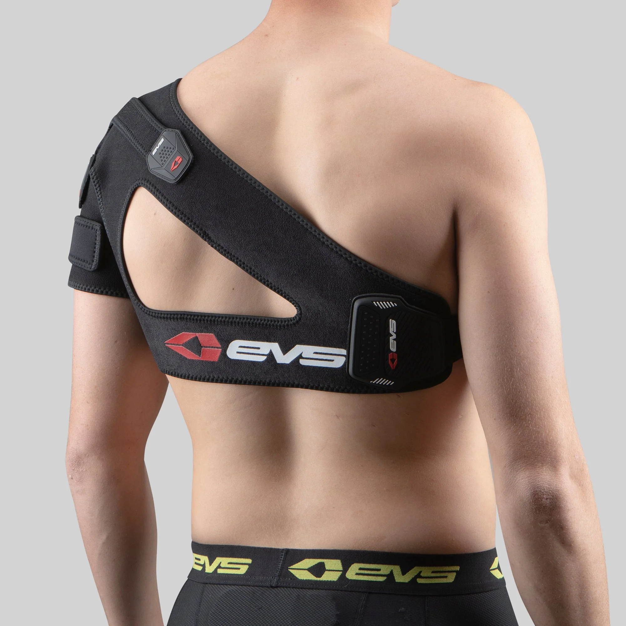 EVS SB03 Shoulder Support - Image 3