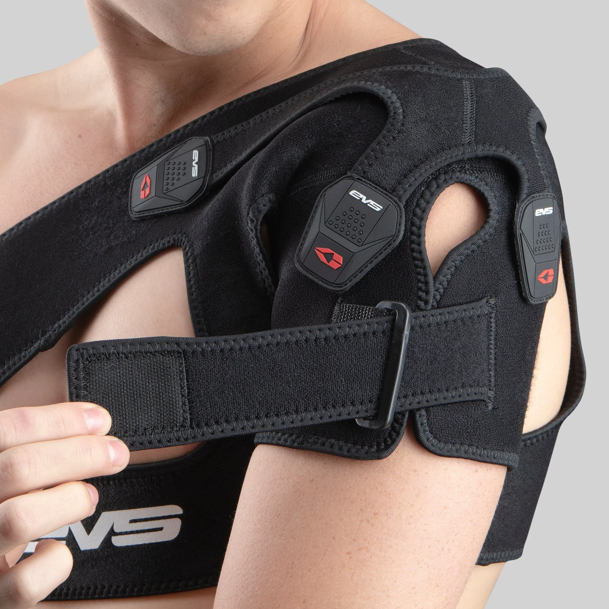 EVS SB05 Shoulder Support - Image 5