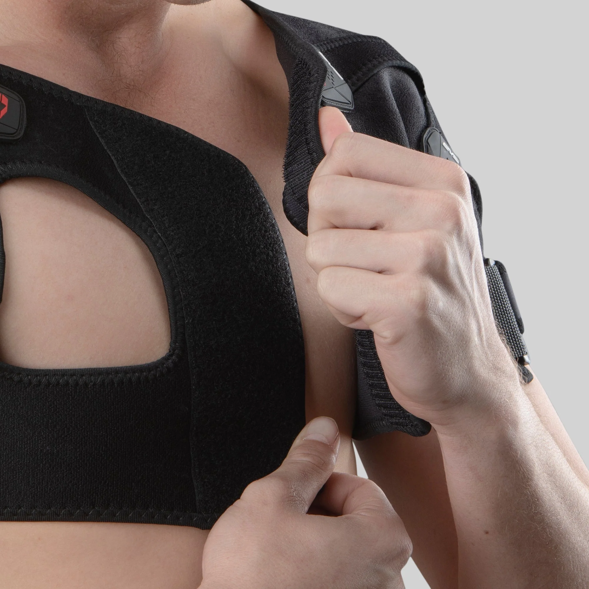 EVS SB05 Shoulder Support - Image 6