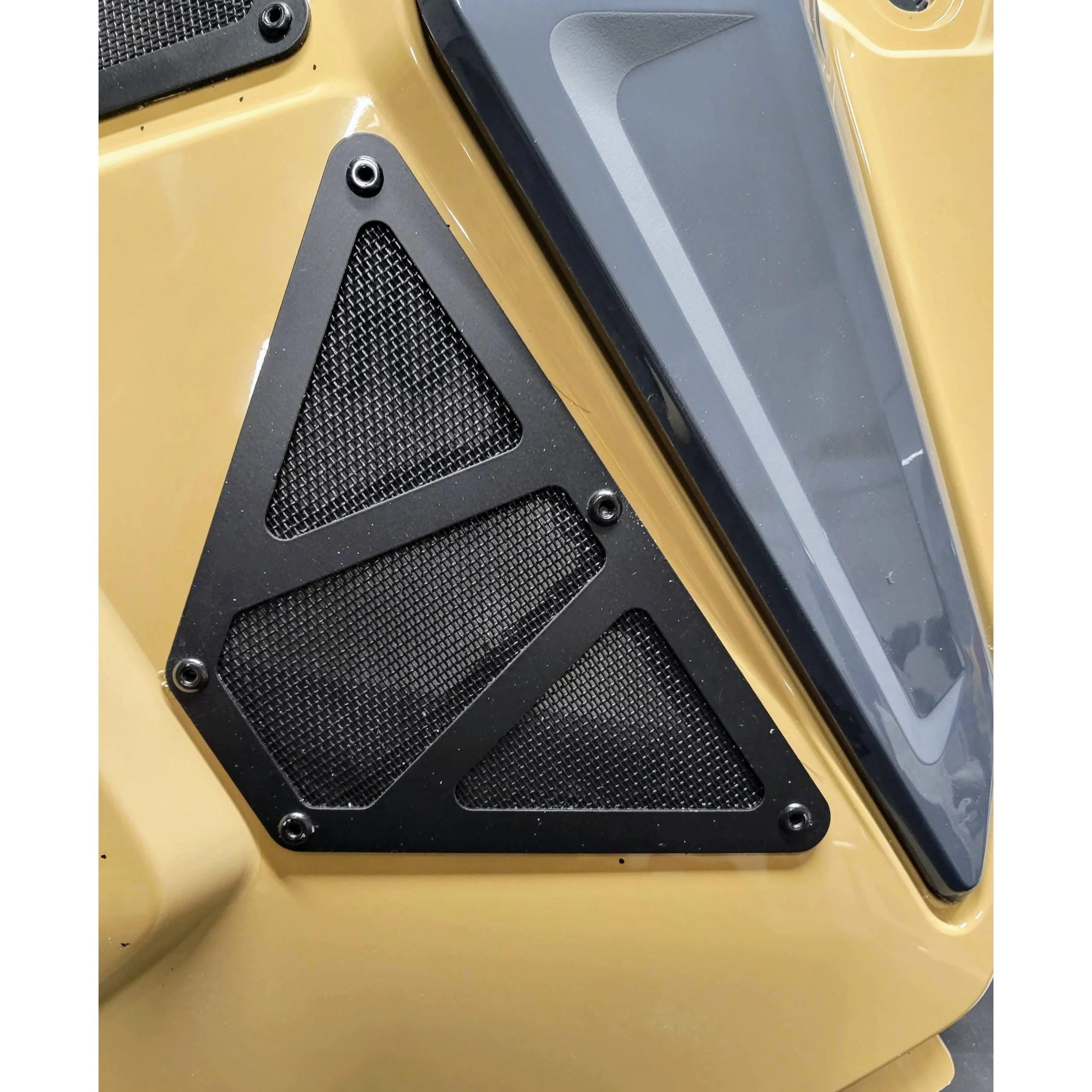 Fire N Ice Side Panel Vent Sets | Polaris Matryx - Image 3