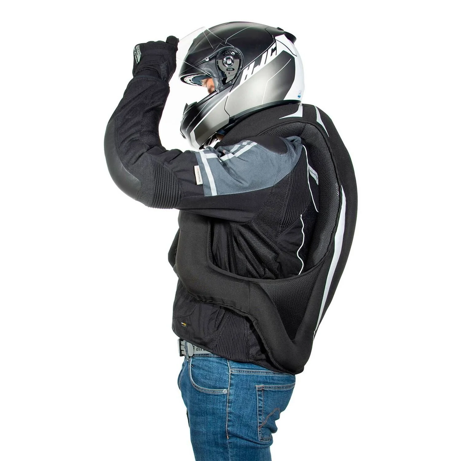 Helite Turtle 2 Airbag Vest - Image 8