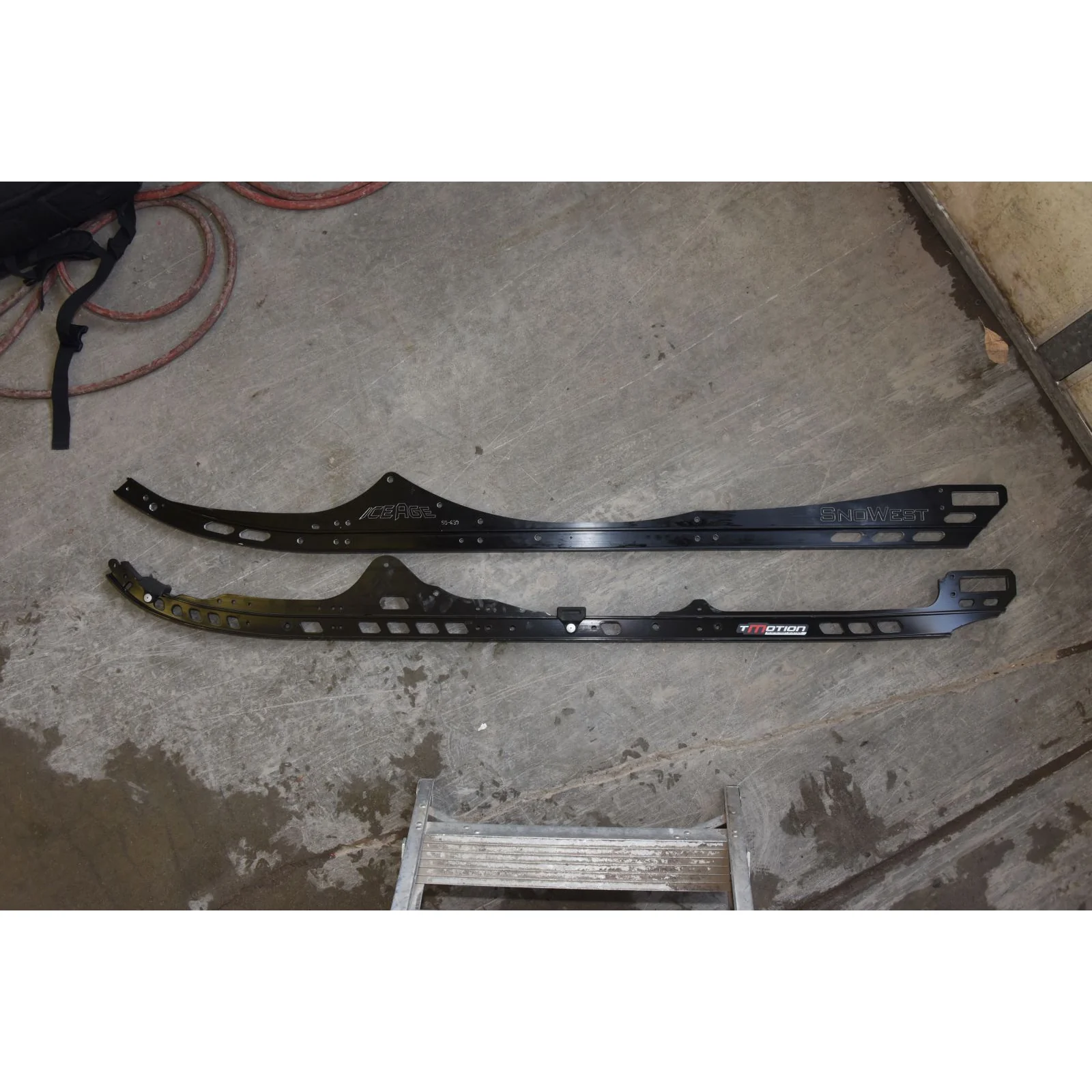 IceAge Bomber Rail Kit | Ski-Doo Summit REV Gen4 - Image 10
