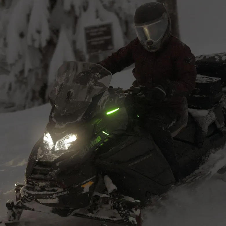 Lynx LED Signal Lights for Windshield - Image 4