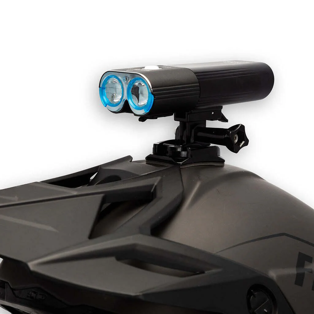 Mountain Lab X2000 Lumen Flashlight Kit - Image 7