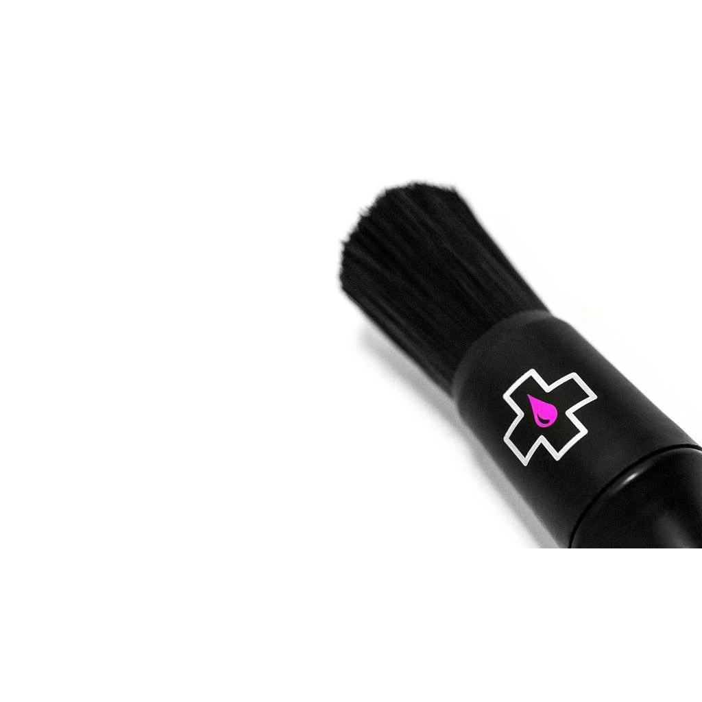 Muc-Off Drivetrain Detailing Brush - Image 3