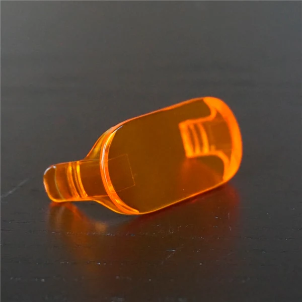 Oxbow Amber Voyager Lens Cover - Image 2