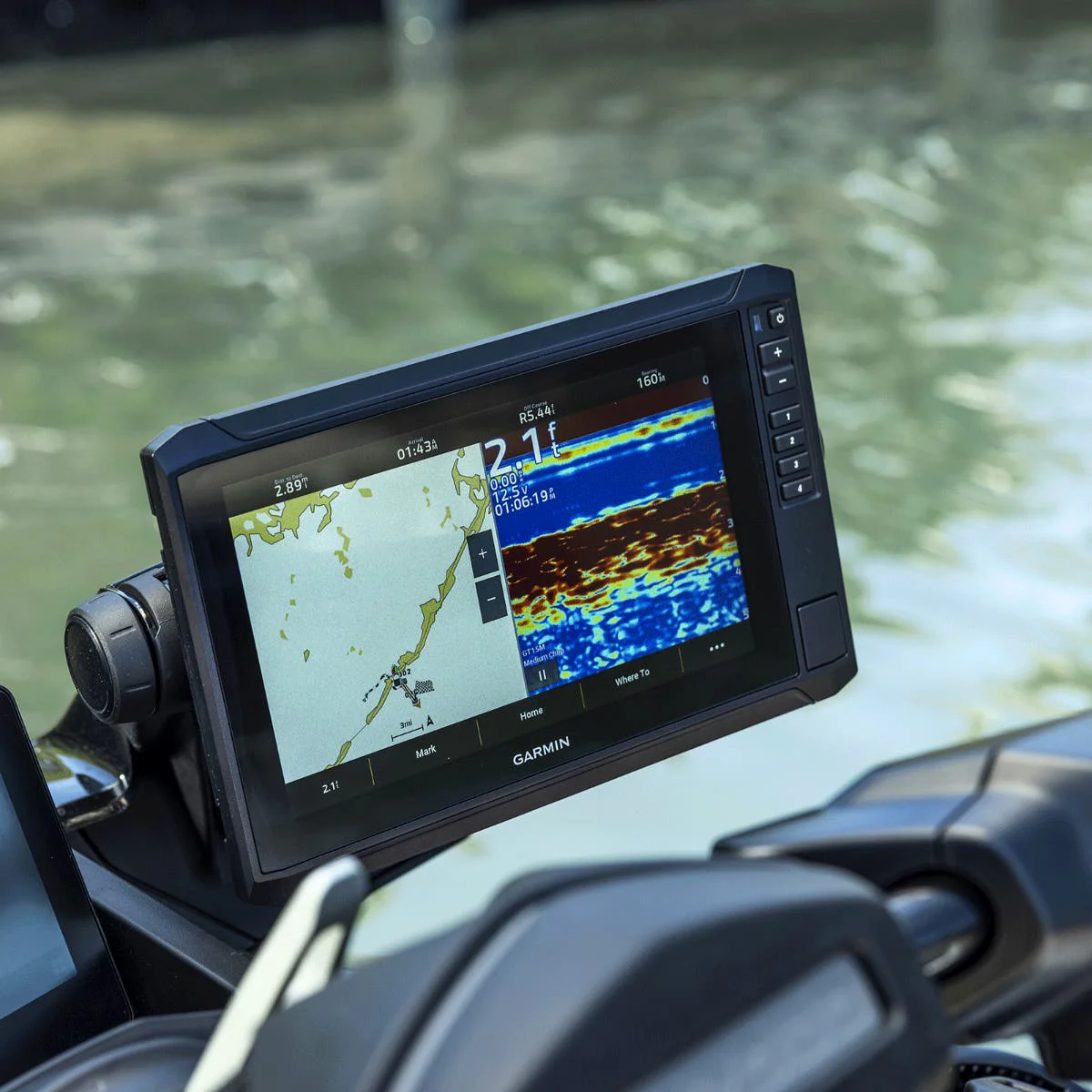 Sea-Doo Garmin ECHOMAP UHD2 9­'' sv GPS - Image 4