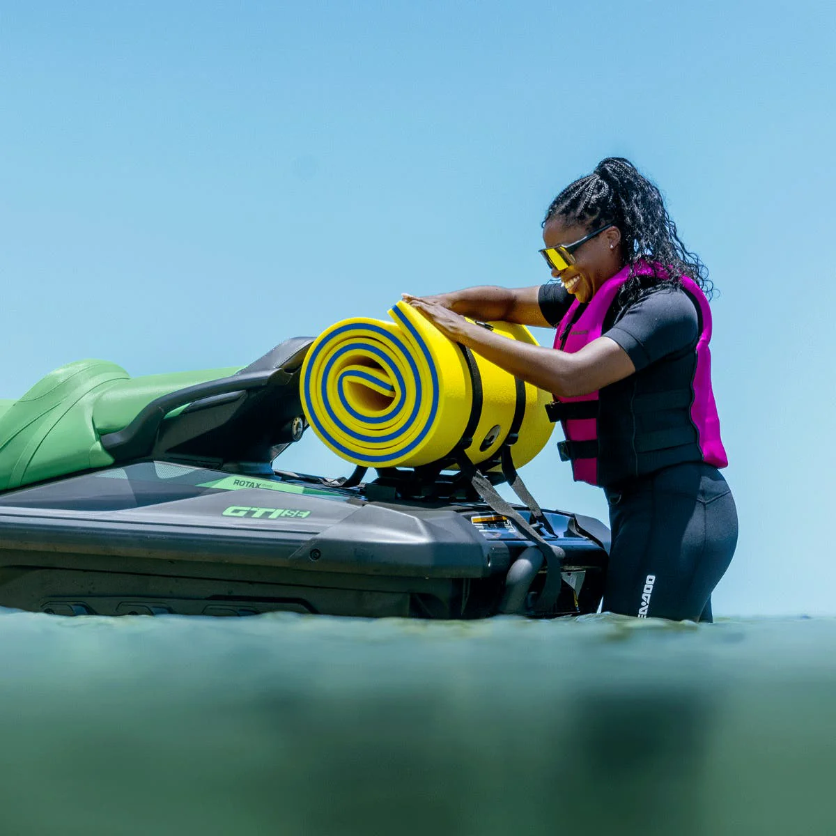 Sea-Doo LinQ Rear Floating Mat Holder - Image 6