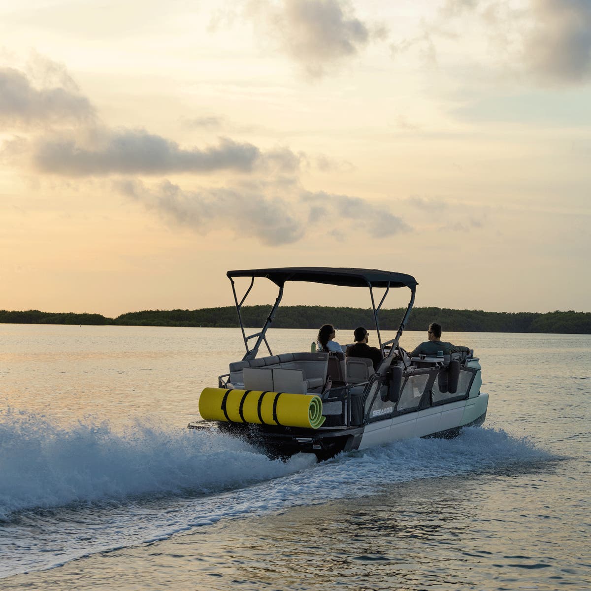 Sea-Doo LinQ Rear Floating Mat Holder - Image 8