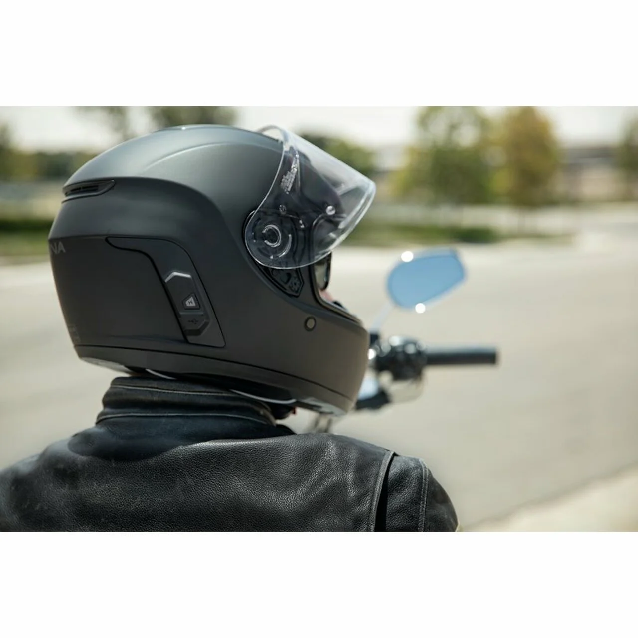 Sena Momentum Evo Helmet - Image 6