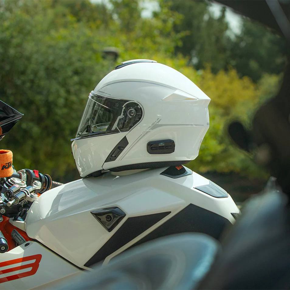 Sena Outrush R Modular Helmet - Image 9