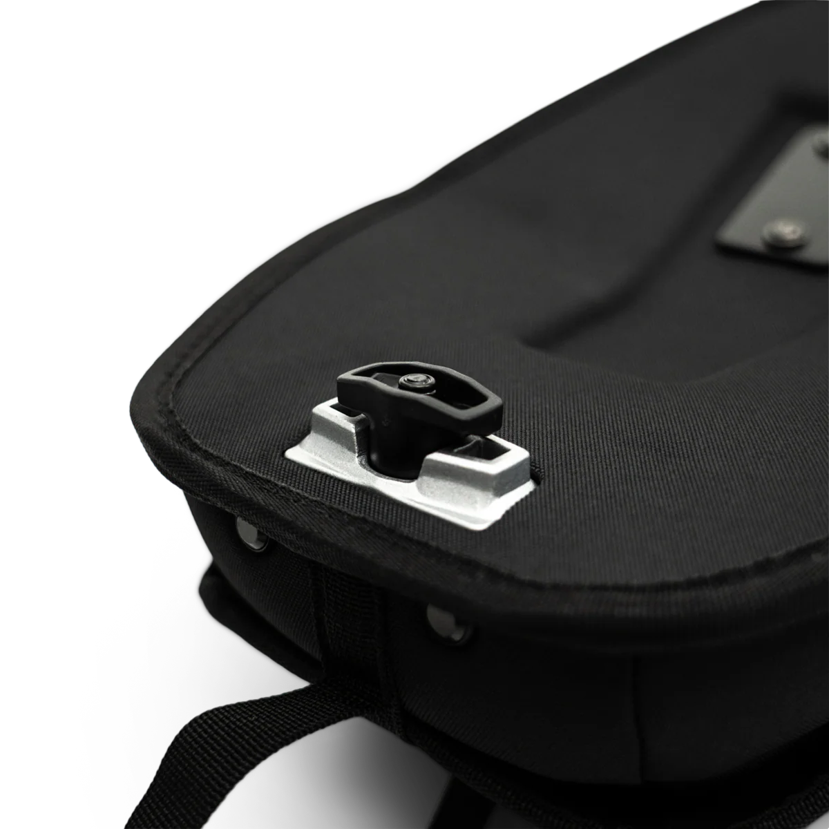 Ski-Doo LinQ Mountain Seat Bag - Image 4